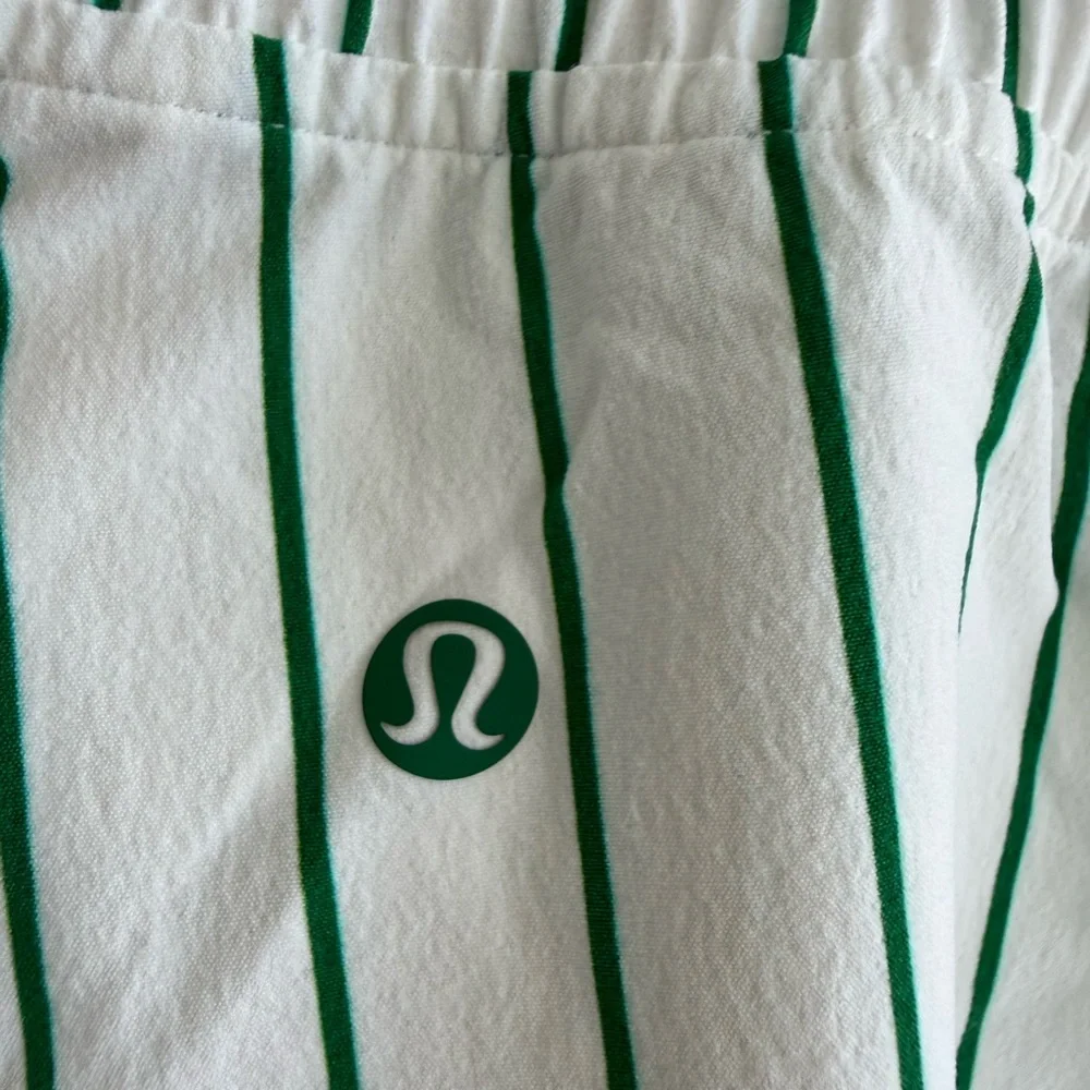 Lululemon Stretch Woven Ruffle-Waist Midi Skirt Size L Green Stripe NWT LW8APLS